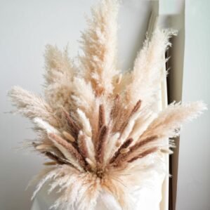 Decorative Tall Pampas Grass for Floor Vase – Premium Large Pampas Grass Decor Tall, 17″-40″ Pampas Grass Stems, Dried Pampas Grass Decor Tall, Natural Pampas Grass with Beige Decor and Boho Feathers