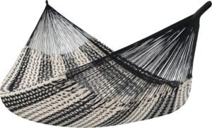 Sunnydaze Handwoven XXL Thick Cord Mayan Double Hammock for Outside – 625-Pound Capacity Heavy-Duty Outdoor Hammock – Black/Natural