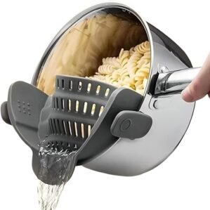 Clip on Strainer Silicone for All Pots and Pans, Pasta Strainer Clip on Food Strainer for Meat Vegetables Fruit Silicone Kitchen Colander