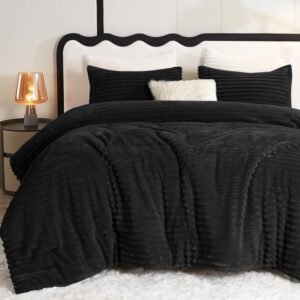 CozyLux Fleece Queen Comforter Set, Oeko-TEX Certified, Winter Warm & Fluffy 300GSM 3D Stripe Flannel Bedding, Super Soft Faux Fur Bed Set, Bedroom Decor with 2 Pillowcases, Black