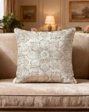 Boho Pillow Cover 18×18 – Vintage Neutral Beige & Cream Throw Pillow Case with Distressed Medallion Rug Pattern – Farmhouse Rustic Cushion for Couch, Living Room or Bedroom Decor