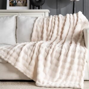 Off White Faux Fur Throw Blanket for Couch, Soft Fluffy Bubble Blanket for Bed Sofa, Thick Warm Plush Fuzzy Rabbit Fur Blanket for Fall and Winter, 50″X 60″