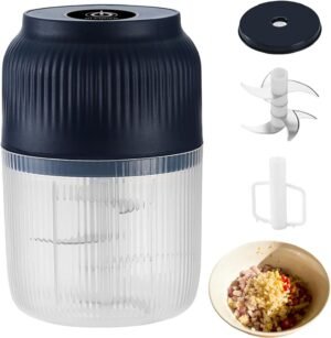 Household Electric Garlic Crusher, 350ml Garlic Mincer Electric with Lid, 6 Blades Mini Electric Food Chopper for Garlic, Onion, Ginger, Chili, Spices and Fruit (6 blades blue with egg beater)