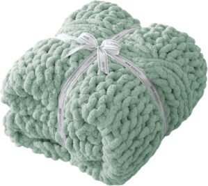 Chunky Knit Blanket Throw – 100% Hand Knitted Chunky Soft Throw Blanket for Couch, Thick and Warm Blanket for Winter,Green, 40×50 Inches