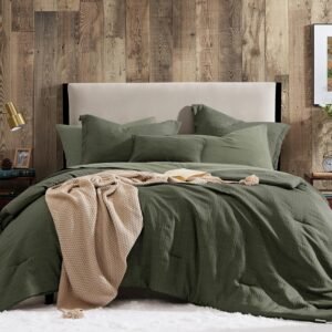 Geniospin King Size Comforter Set- 7 Piece Dark Green Textured King Bedding Set, Soft Solid Bed in a Bag for All Season, King Comforter Set with Sheets(Dark Green,102”x90”)