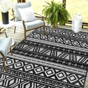 Utopia Home Waterproof Outdoor Rug for Patio 6 x 9 ft, Reversible Plastic Straw Mat for Camping, Picnics, Balcony, Patio, Aztec – Black & White